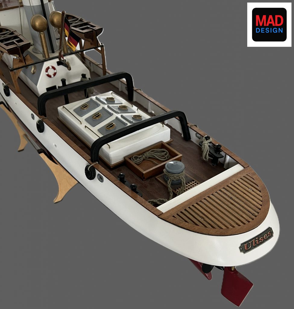 Modellschiff Ulises 1:30