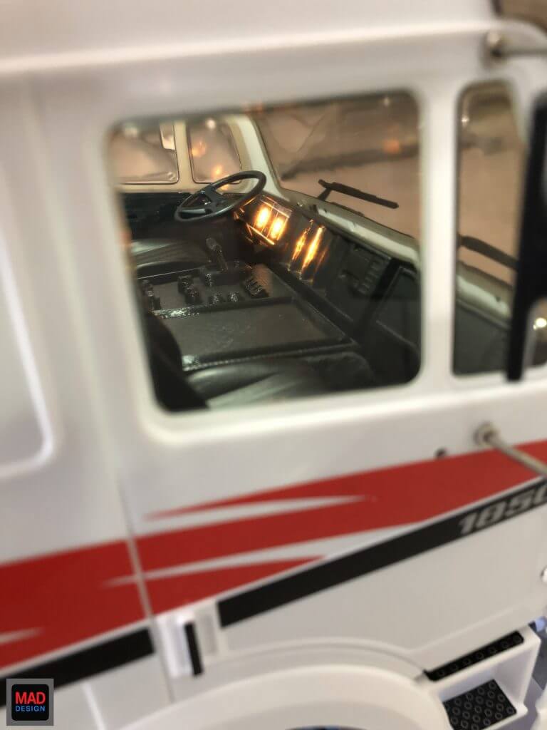 Modell LKW MB 1850 Kipper 1:14